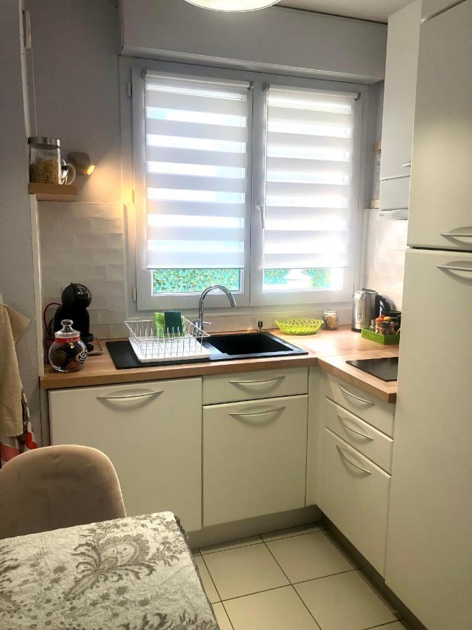 Mon Appart Avec Terrasse Et Piscine Roquebrune-Cap-Martin Exterior foto