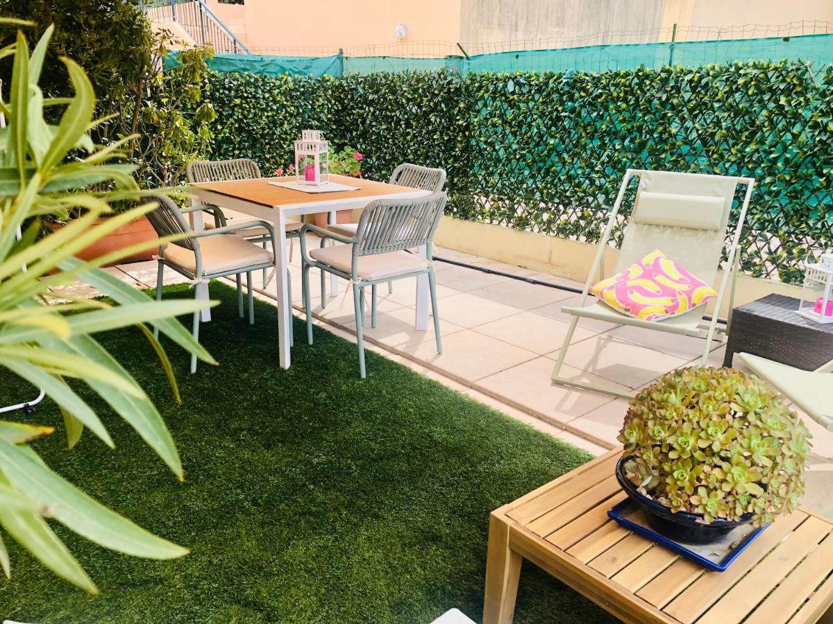 Mon Appart Avec Terrasse Et Piscine Roquebrune-Cap-Martin Exterior foto